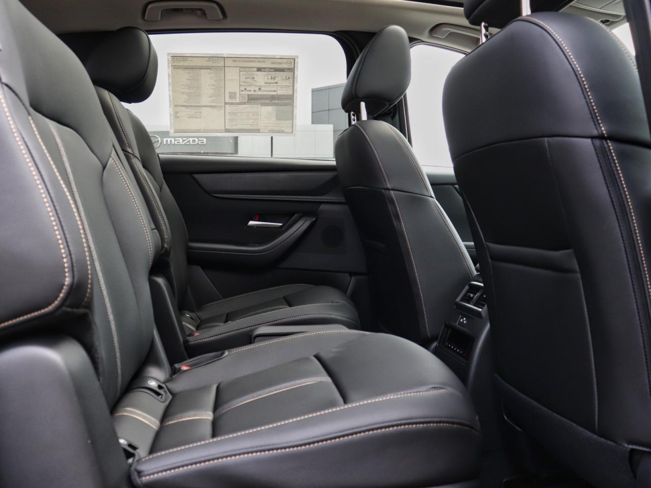 2024 Mazda CX-90 PHEV GS-L- PANOROOF AWD, CARPLAY, AMAZING FUEL ECONOMY Photo