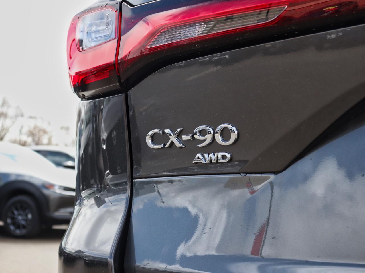 2024 Mazda CX-90 PHEV GS-L- PANOROOF AWD, CARPLAY, AMAZING FUEL ECONOMY Photo
