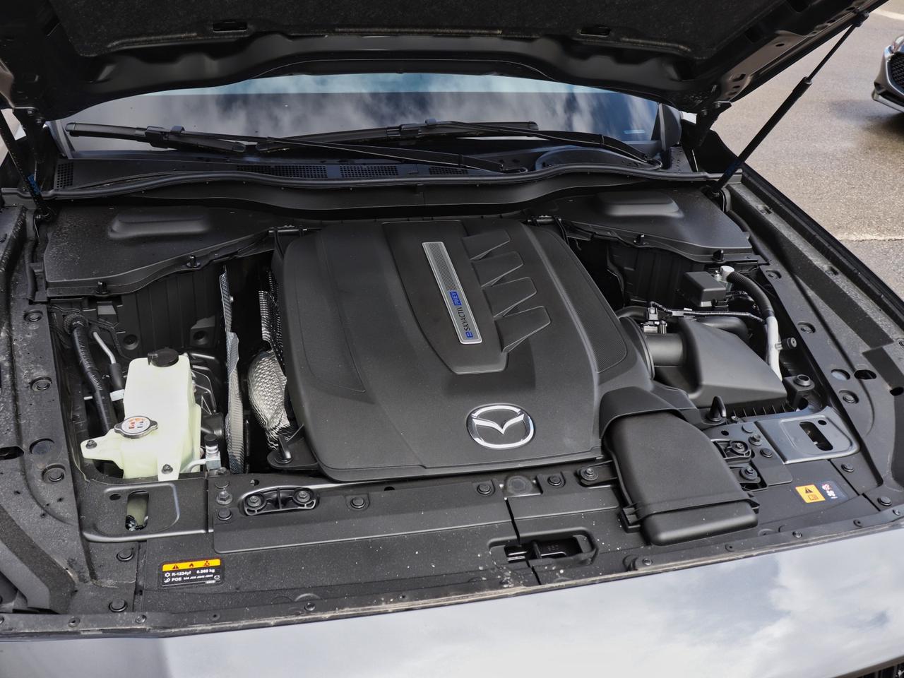 2024 Mazda CX-90 PHEV GS-L- PANOROOF AWD, CARPLAY, AMAZING FUEL ECONOMY Photo