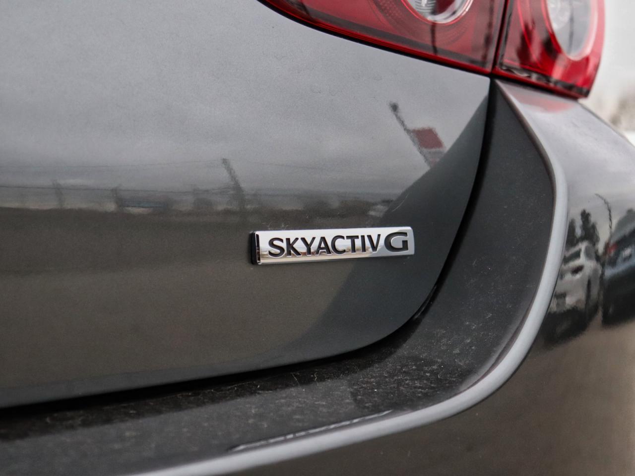 2023 Mazda MAZDA3 GS Photo