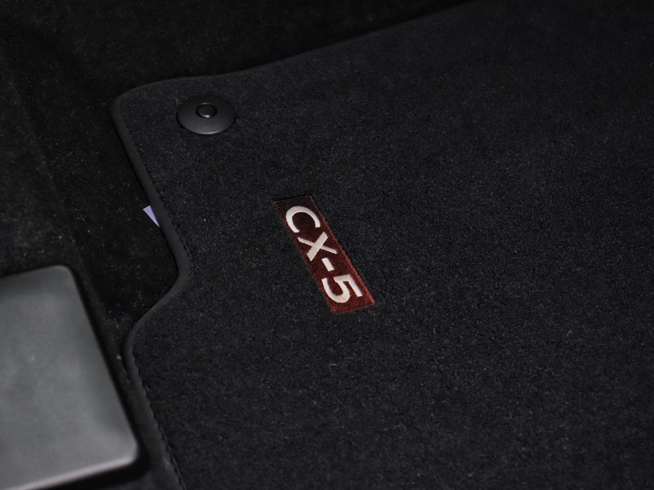 2024 Mazda CX-5 GT Photo