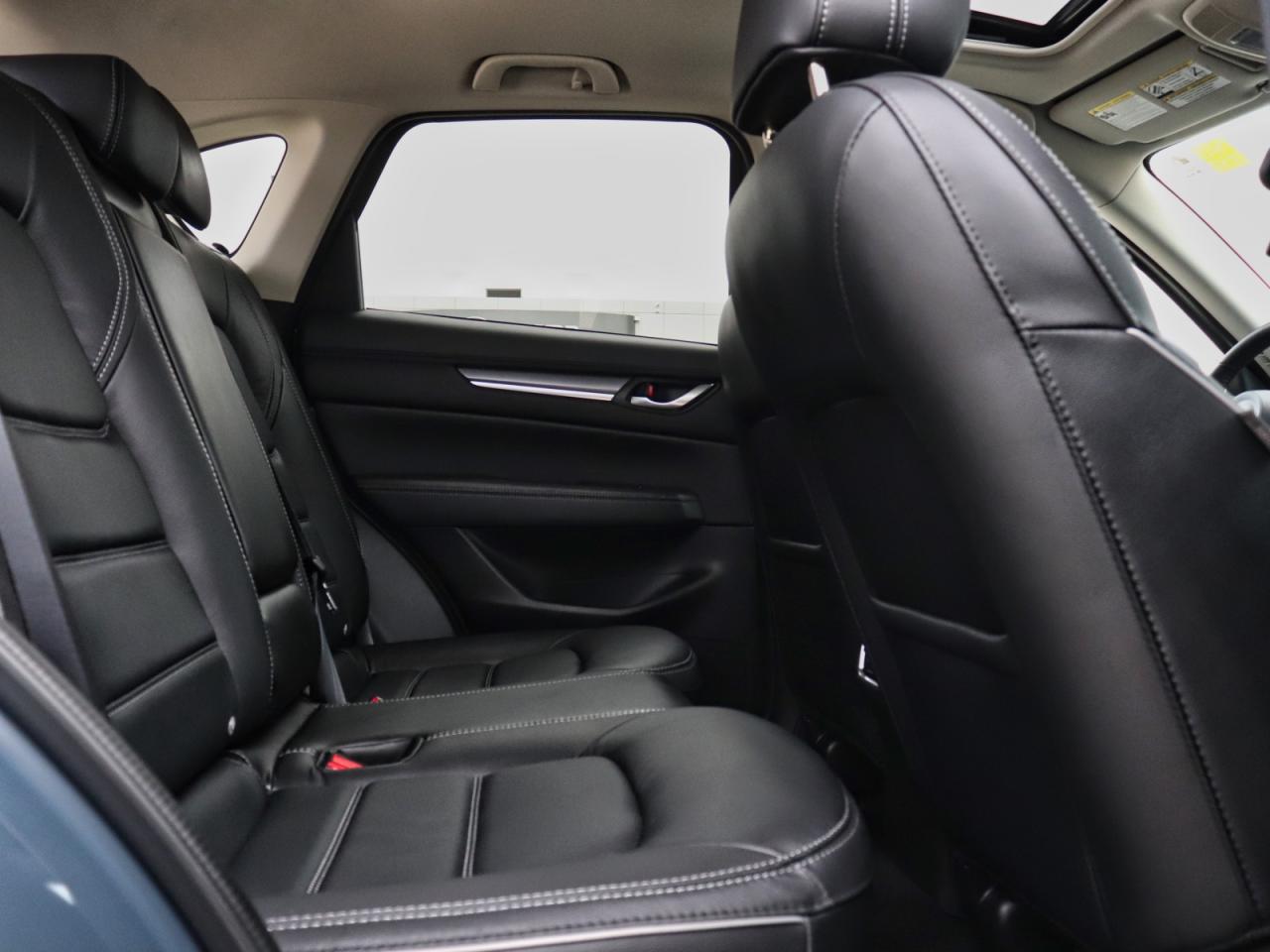 2024 Mazda CX-5 GT Photo