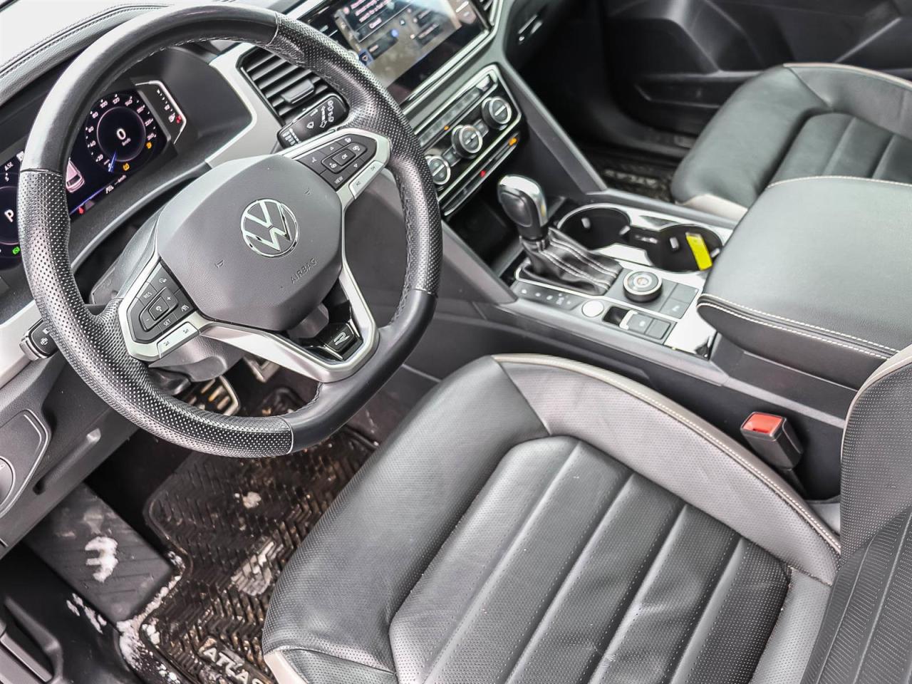 2023 Volkswagen Atlas HIGHLINE Photo