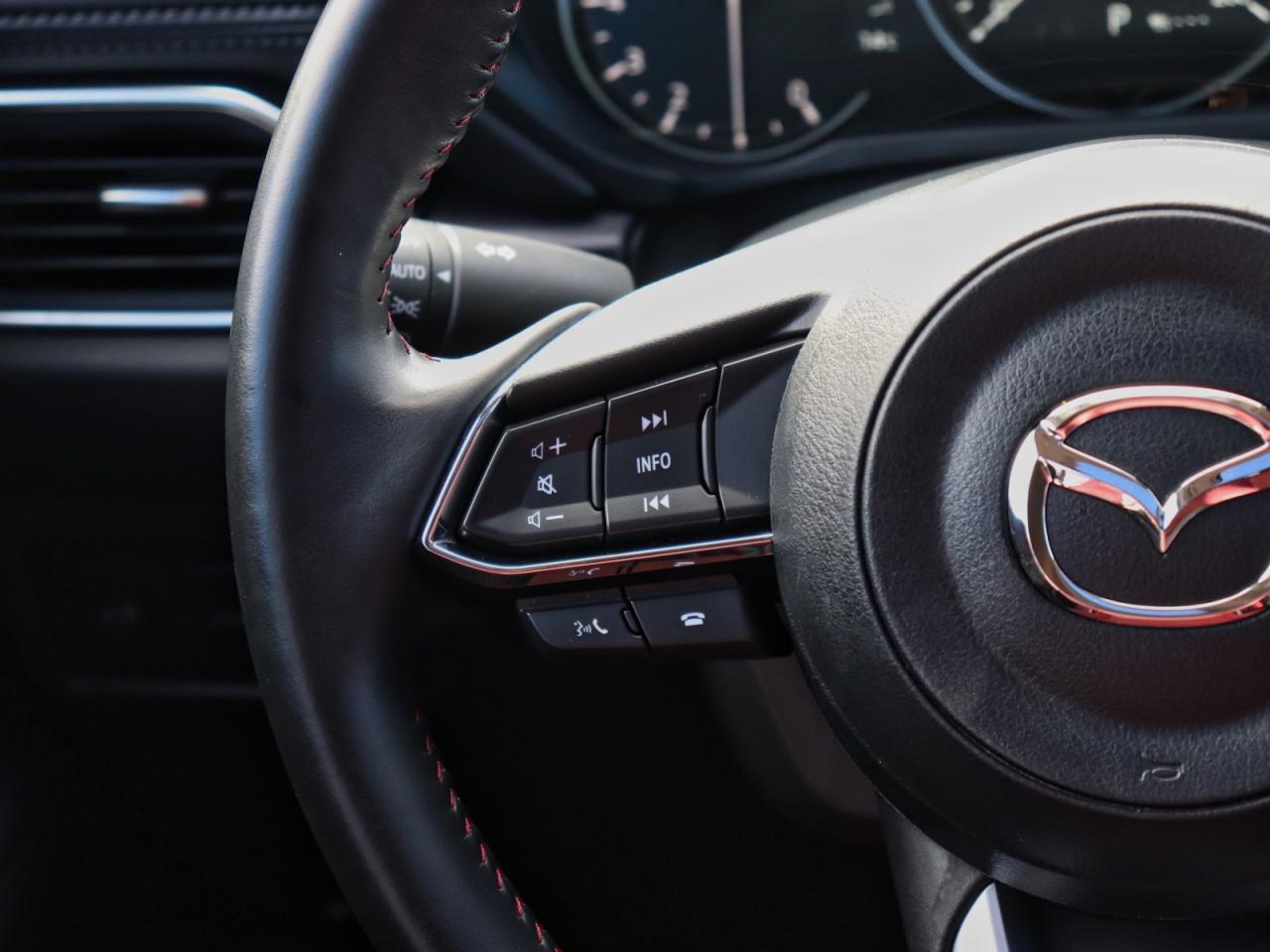 2024 Mazda CX-5 KURO EDITION- RED LEATHER, MOORNOOF, IACTIV SAFETY Photo