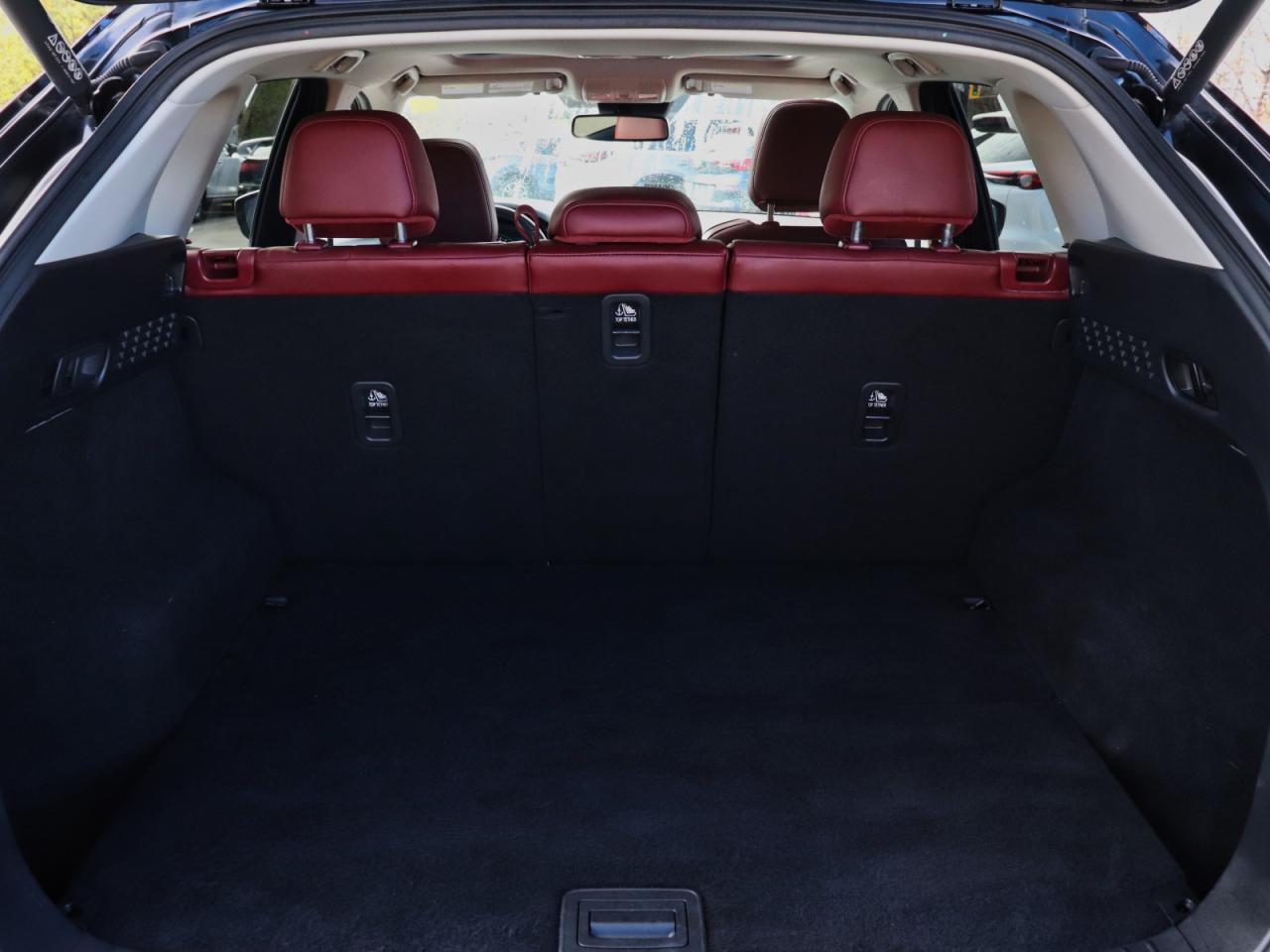 2024 Mazda CX-5 KURO EDITION- RED LEATHER, MOORNOOF, IACTIV SAFETY Photo