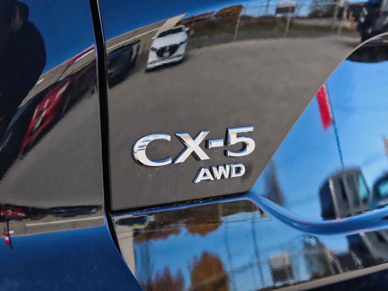 2024 Mazda CX-5 KURO EDITION- RED LEATHER, MOORNOOF, IACTIV SAFETY Photo