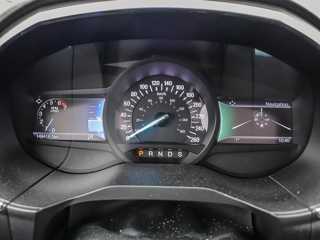 2019 Ford Edge Titanium Photo