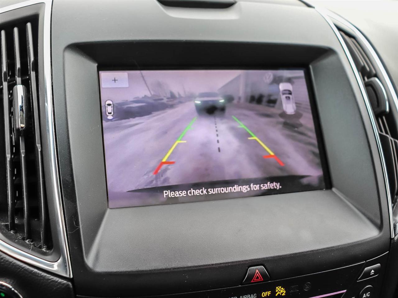 2019 Ford Edge Titanium Photo