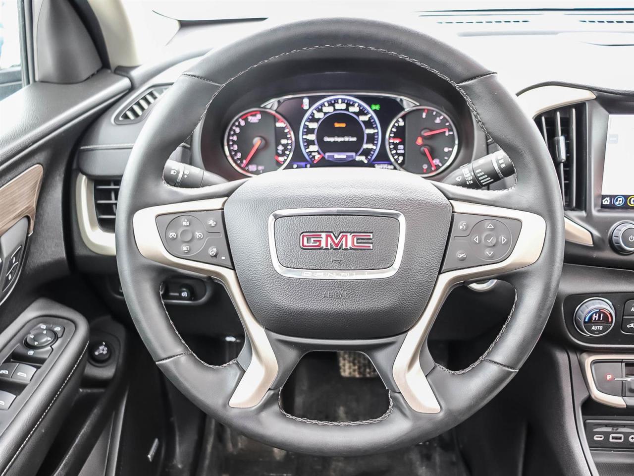 2024 GMC Terrain Denali Photo