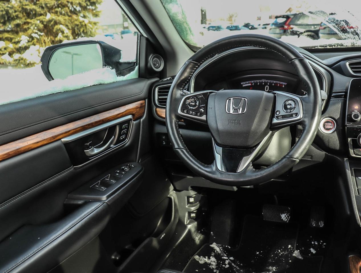 2022 Honda CR-V Touring Photo