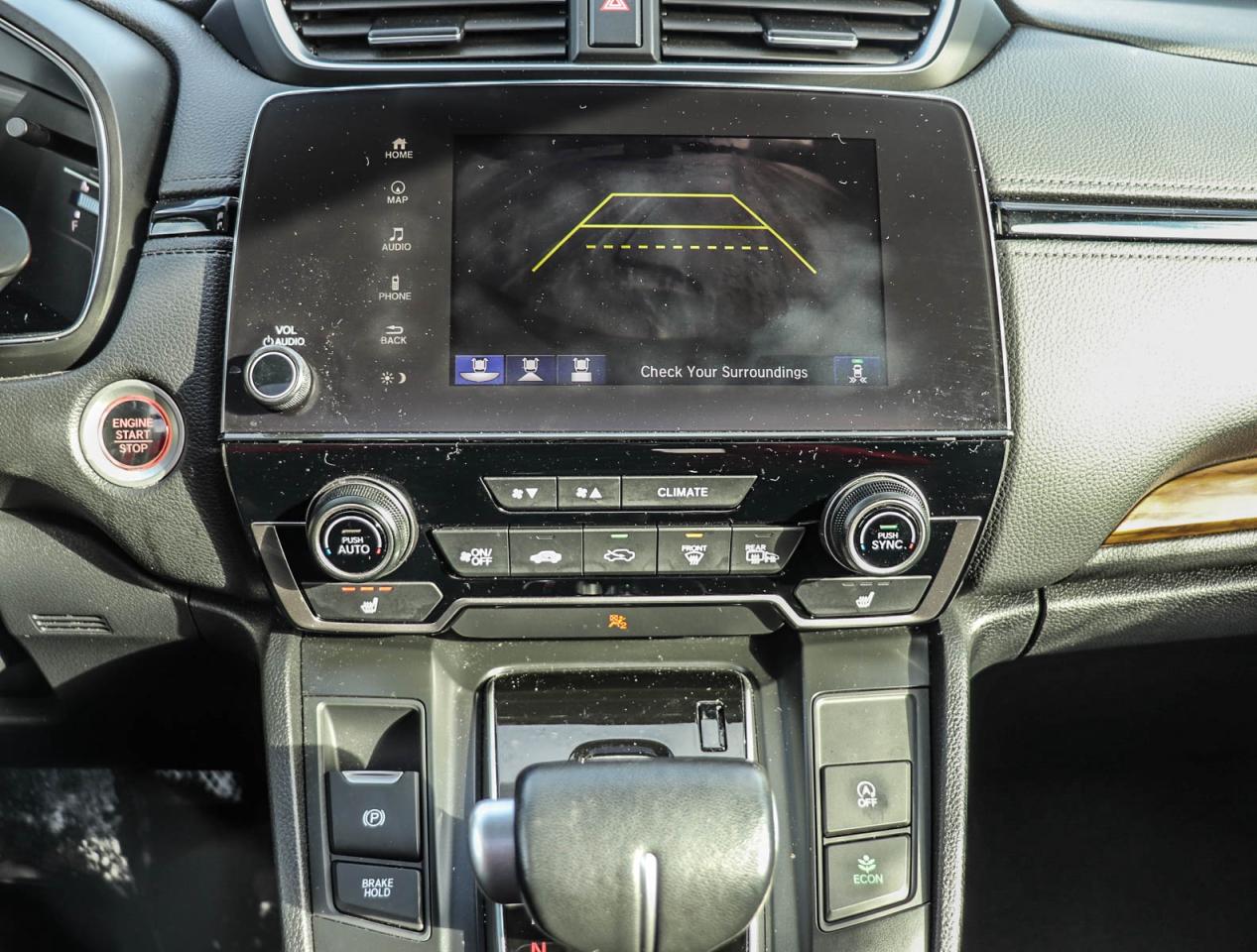 2022 Honda CR-V Touring Photo