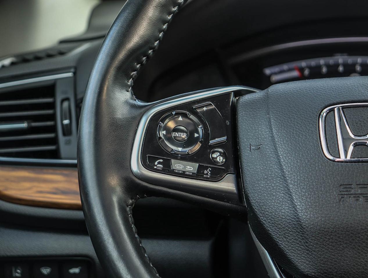 2022 Honda CR-V Touring Photo