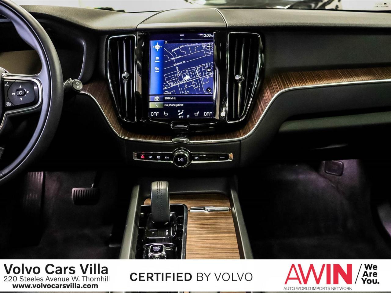 2021 Volvo XC60 T8 eAWD Inscription Expression Photo