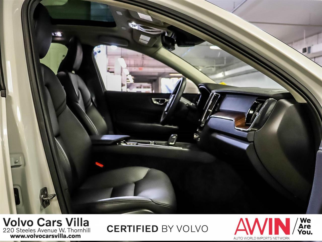 2021 Volvo XC60 T8 eAWD Inscription Expression Photo