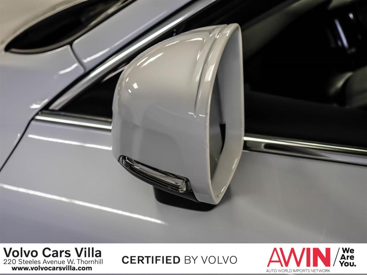 2021 Volvo XC60 T8 eAWD Inscription Expression Photo