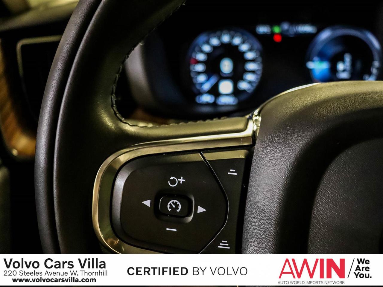 2021 Volvo XC60 T8 eAWD Inscription Expression Photo