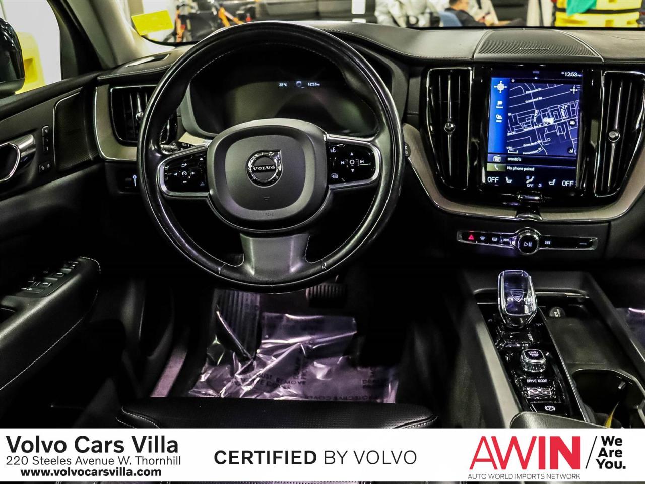 2021 Volvo XC60 T8 eAWD Inscription Photo