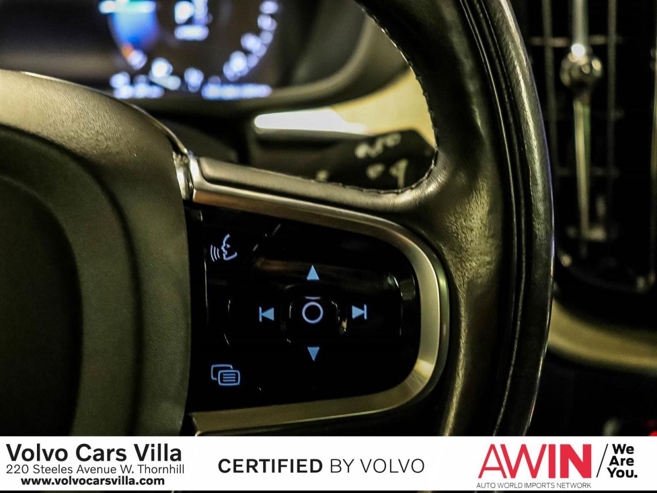 2021 Volvo XC60 T8 eAWD Inscription Photo