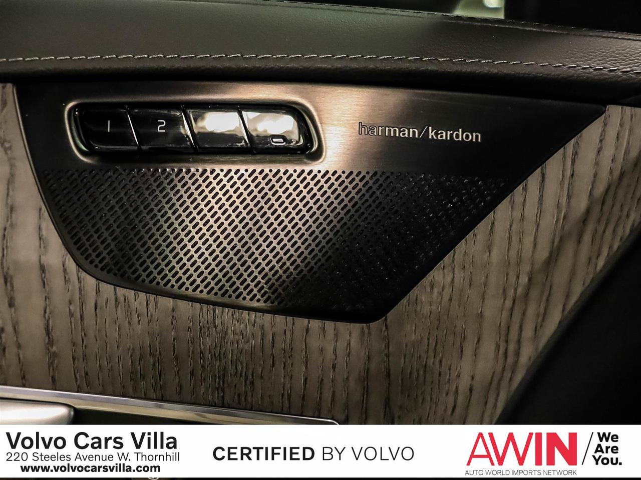 2024 Volvo XC90 B6 AWD Ultimate Bright Theme 7-Seater Photo