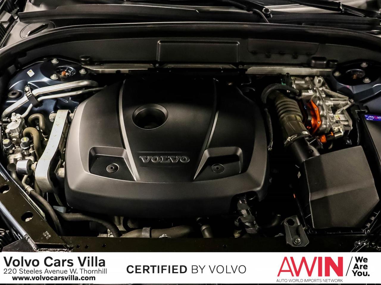 2021 Volvo XC60 T8 eAWD Inscription Expression Photo