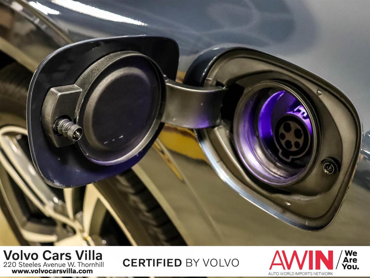 2021 Volvo XC60 T8 eAWD Inscription Expression Photo