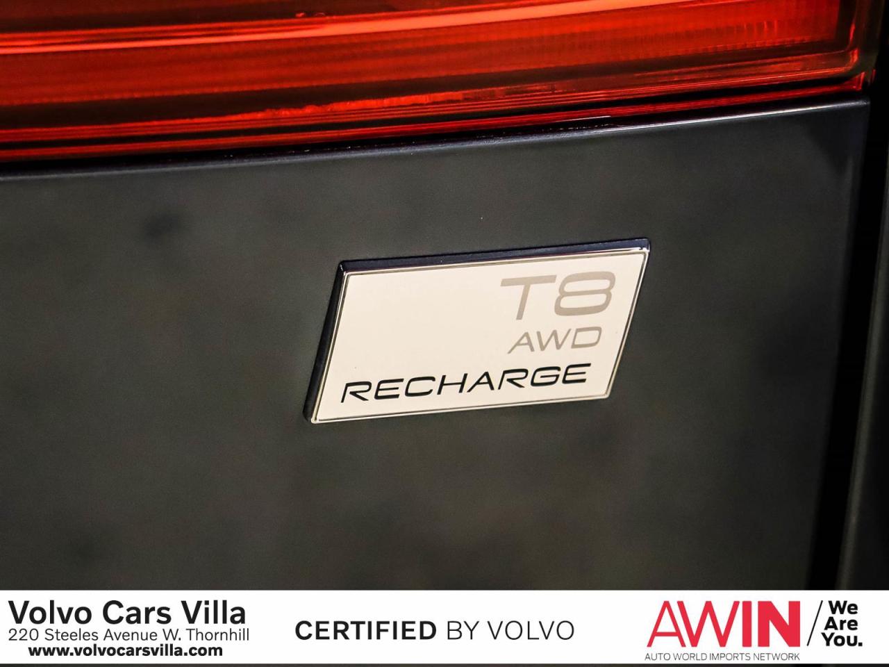 2021 Volvo XC60 T8 eAWD Inscription Expression Photo