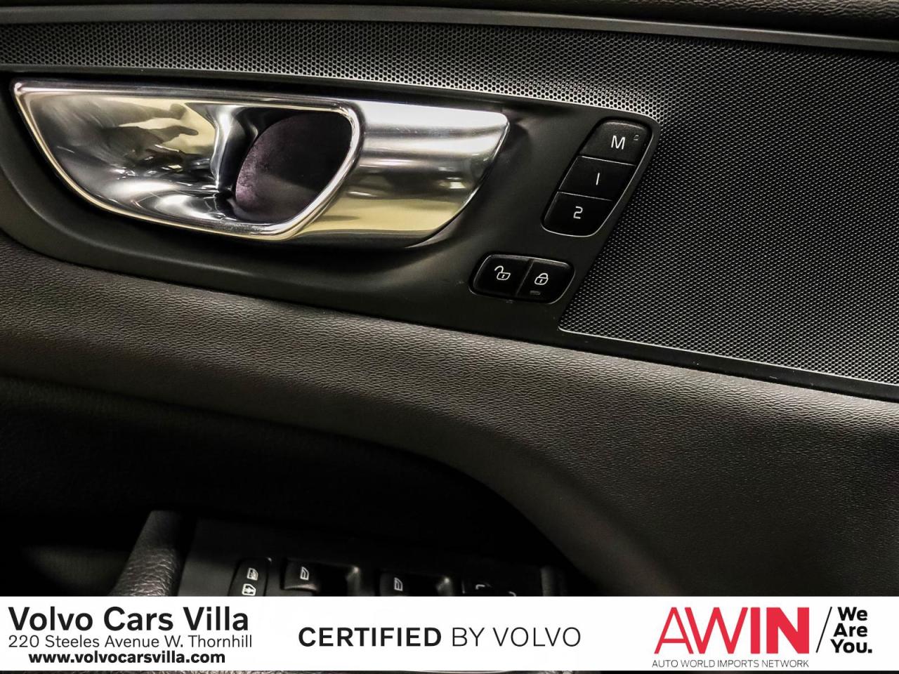 2021 Volvo XC60 T8 eAWD Inscription Expression Photo