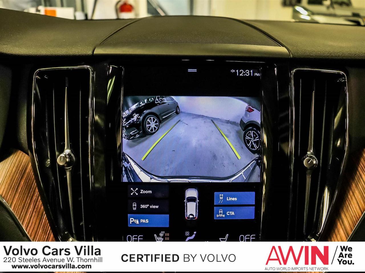 2021 Volvo XC60 T8 eAWD Inscription Expression Photo