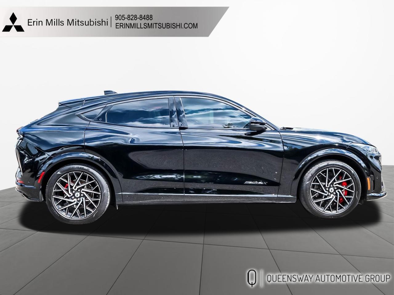 2022 Ford Mustang Mach-e GT AWD Photo2