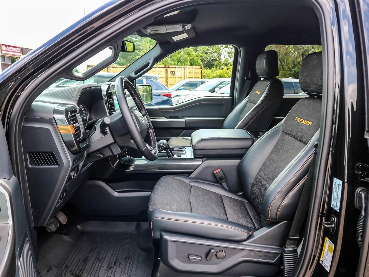 2022 Ford F-150 4x4 - Supercrew Tremor - 145'' WB Photo