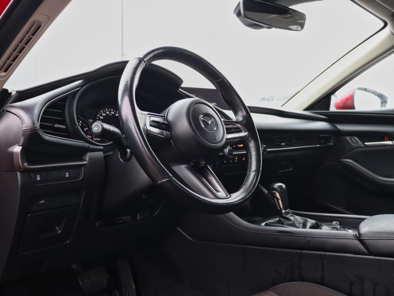 2022 Mazda MAZDA3 GS Photo
