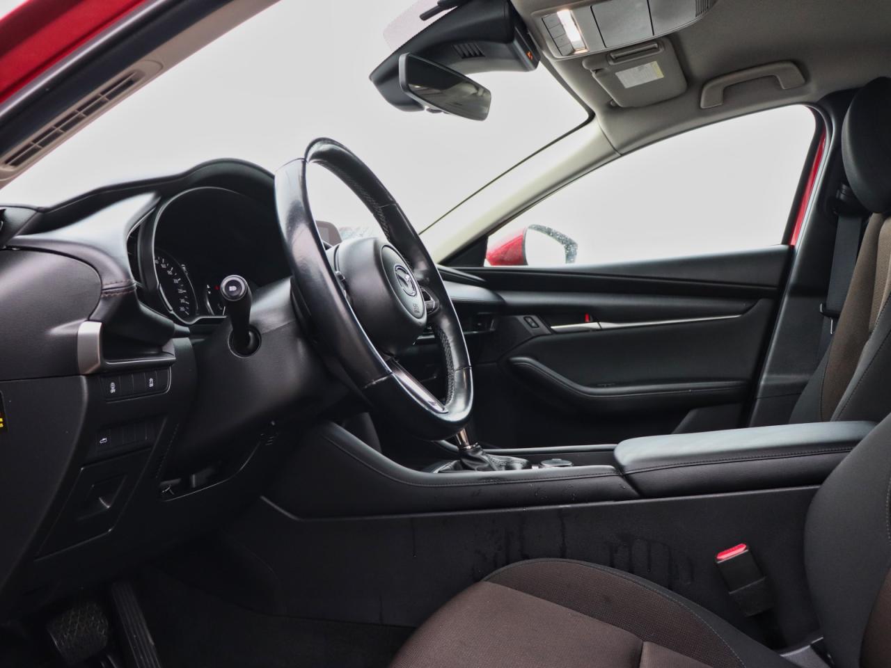 2022 Mazda MAZDA3 GS Photo