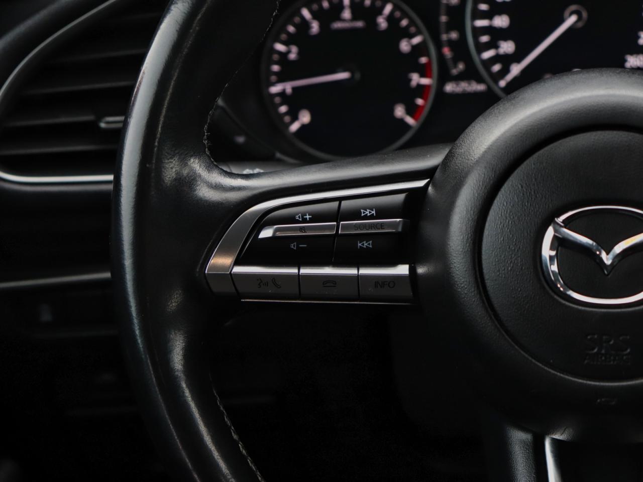 2022 Mazda MAZDA3 GS Photo