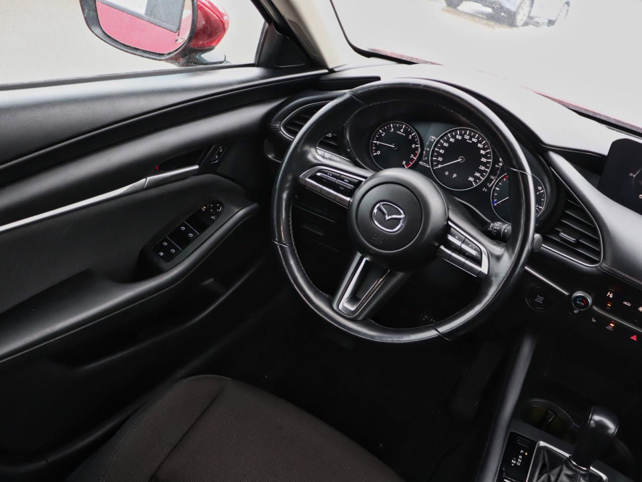 2022 Mazda MAZDA3 GS Photo