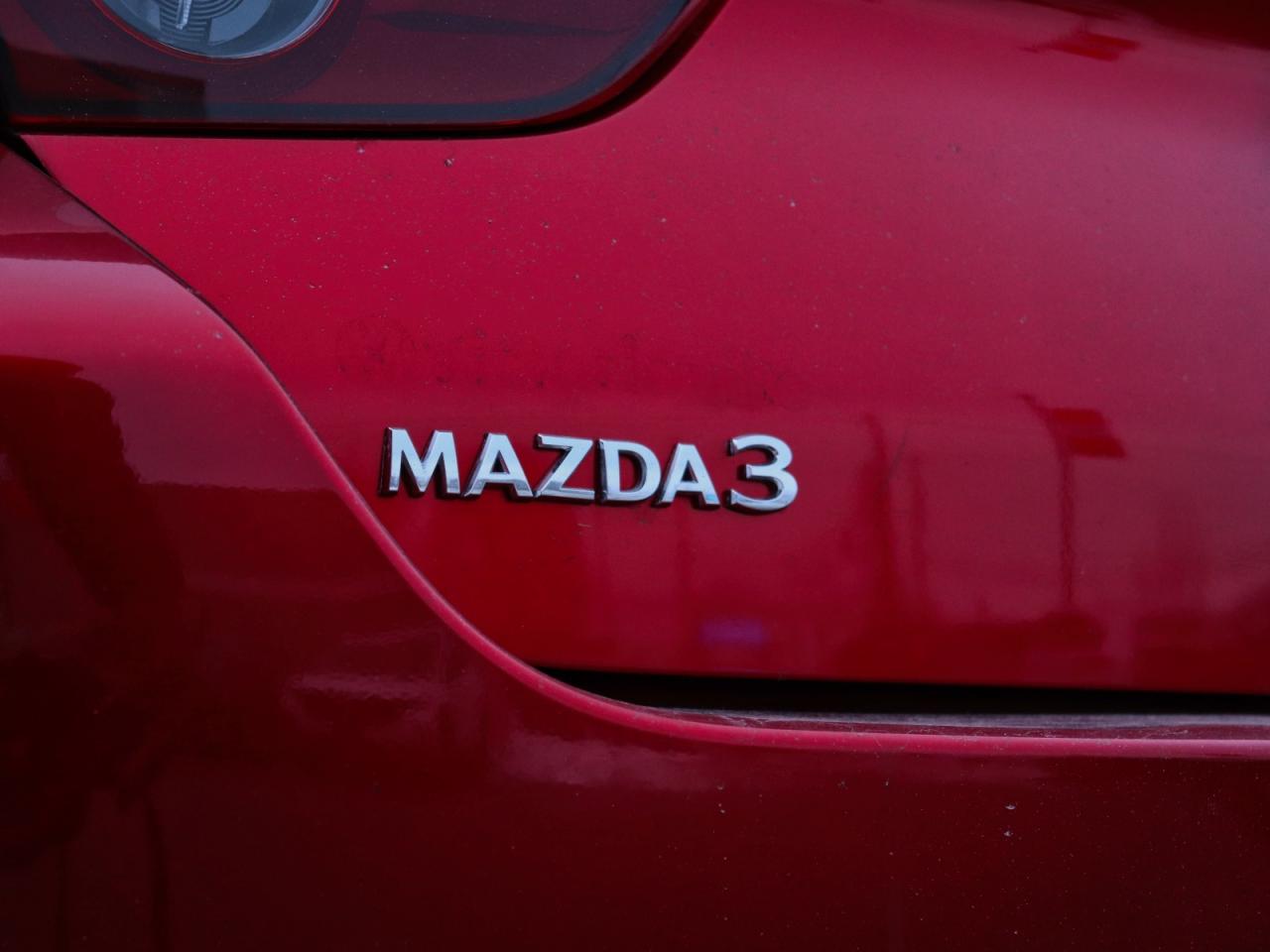 2022 Mazda MAZDA3 GS Photo
