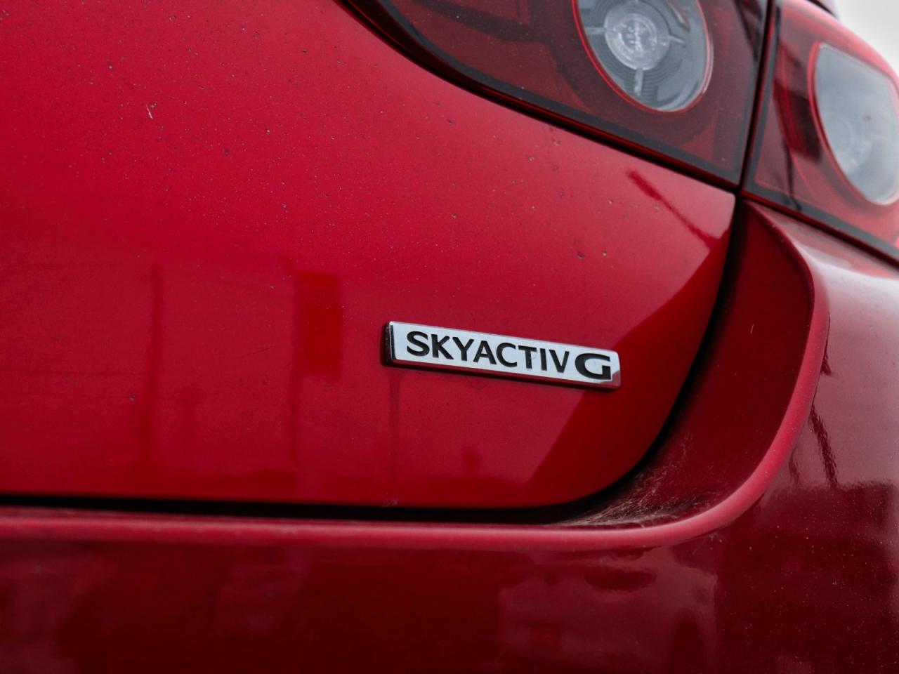 2022 Mazda MAZDA3 GS Photo