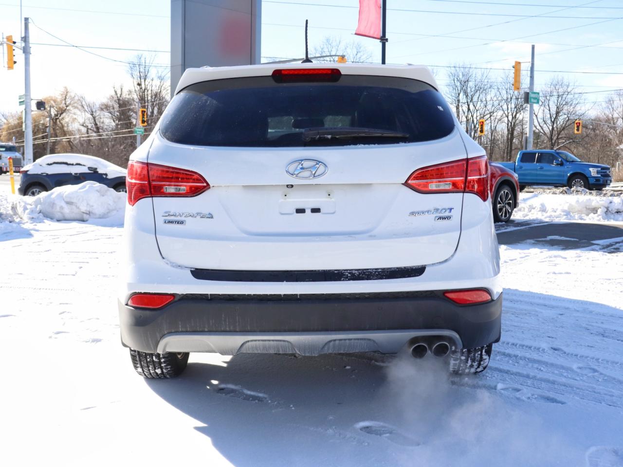 2016 Hyundai Santa Fe LIMITED Photo3
