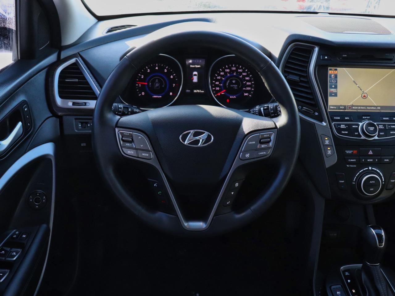 2016 Hyundai Santa Fe LIMITED Photo