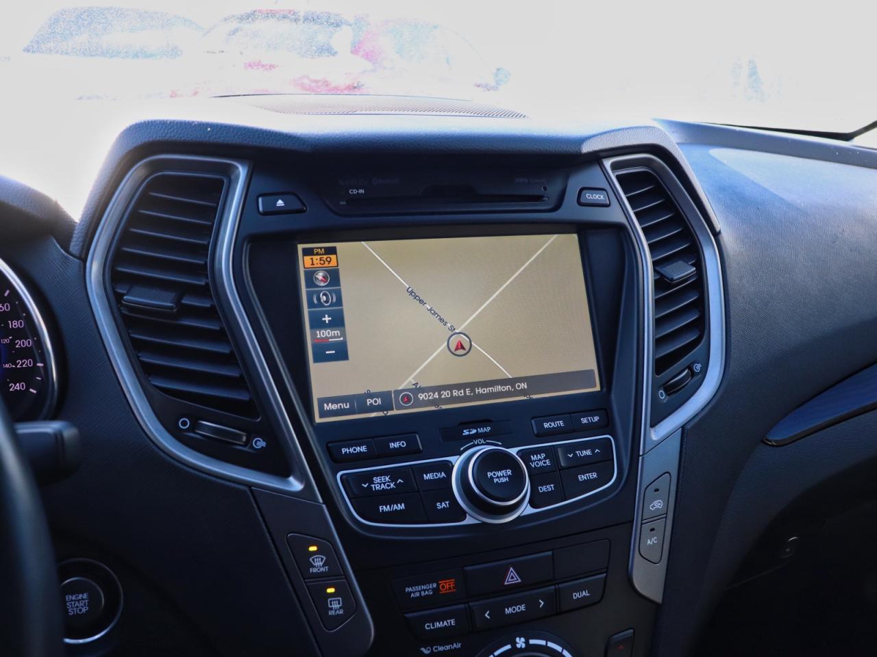 2016 Hyundai Santa Fe LIMITED Photo