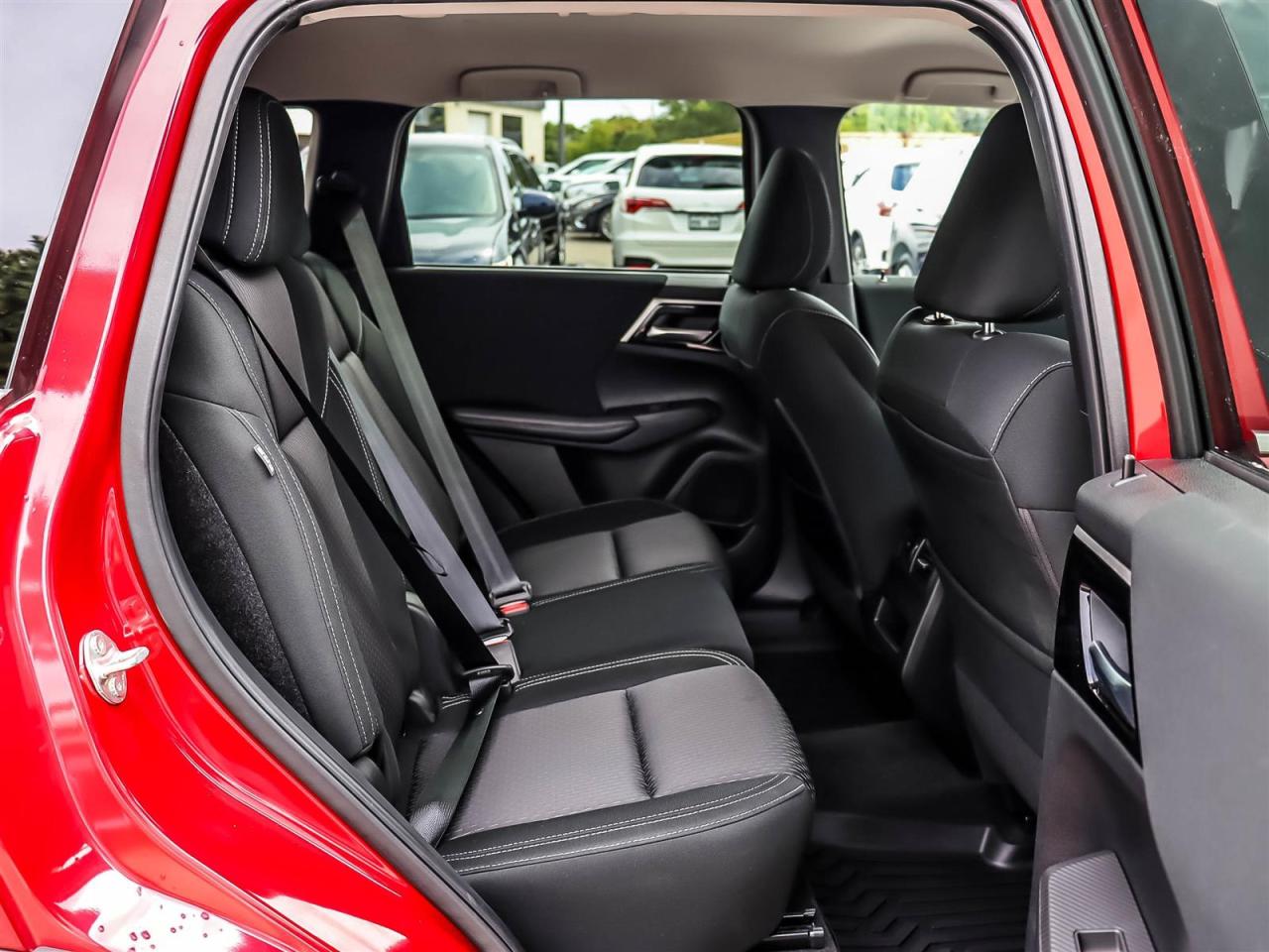 2022 Mitsubishi Outlander ES S-AWC Photo