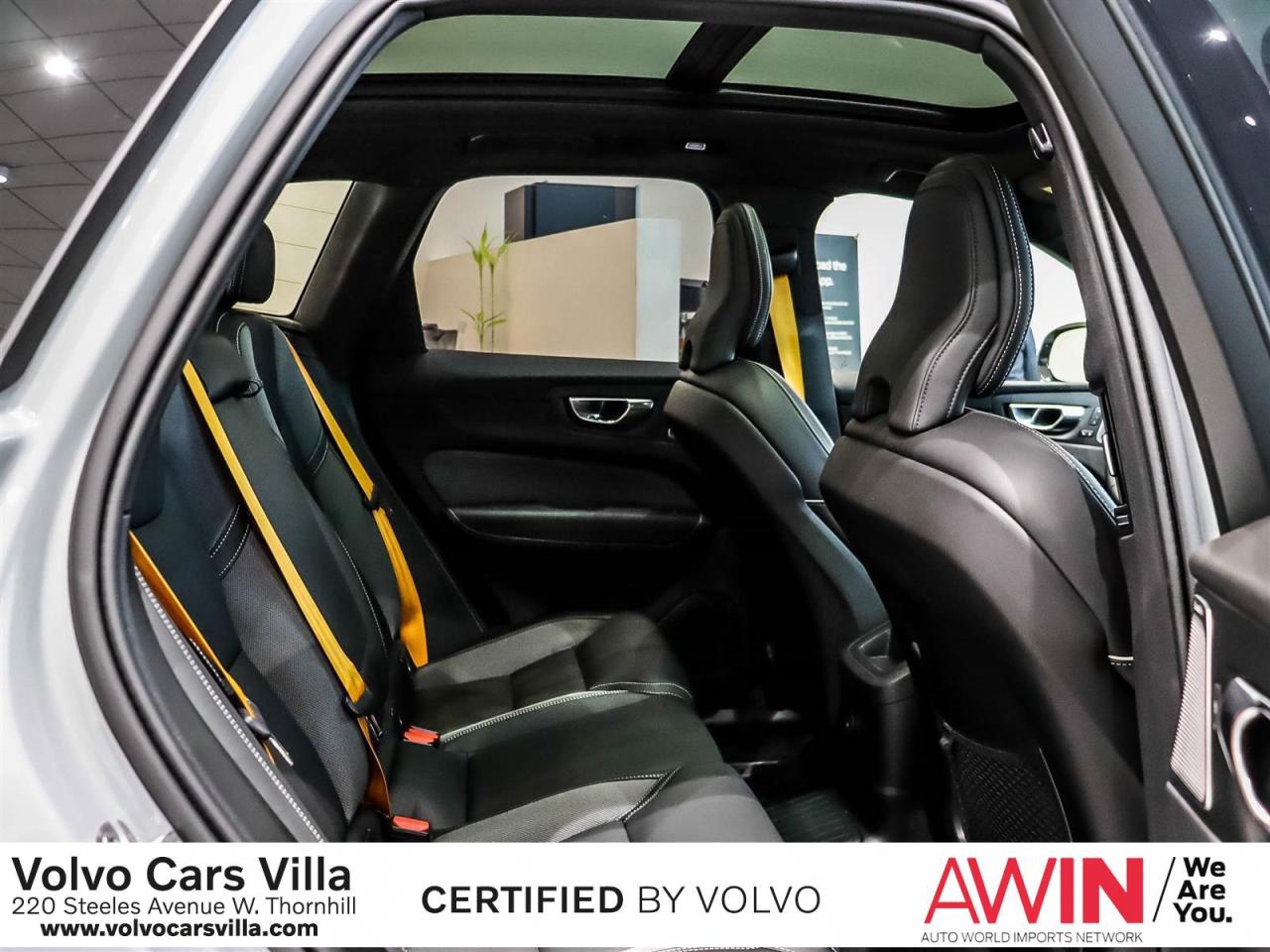 2025 Volvo XC60 Plug-In Hybrid T8 AWD Polestar Engineered Photo