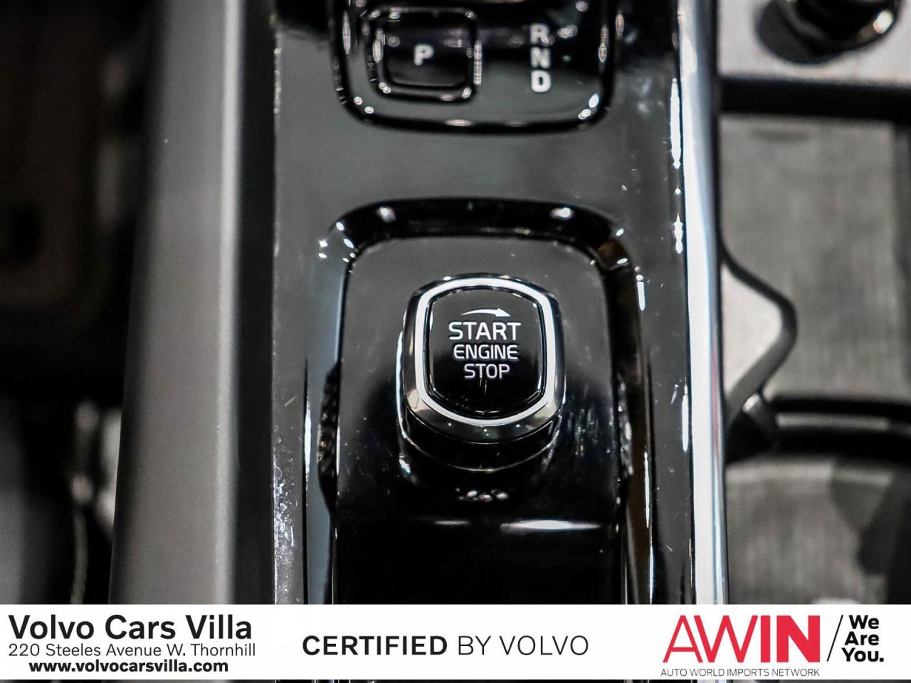 2025 Volvo XC60 Plug-In Hybrid T8 AWD Polestar Engineered Photo