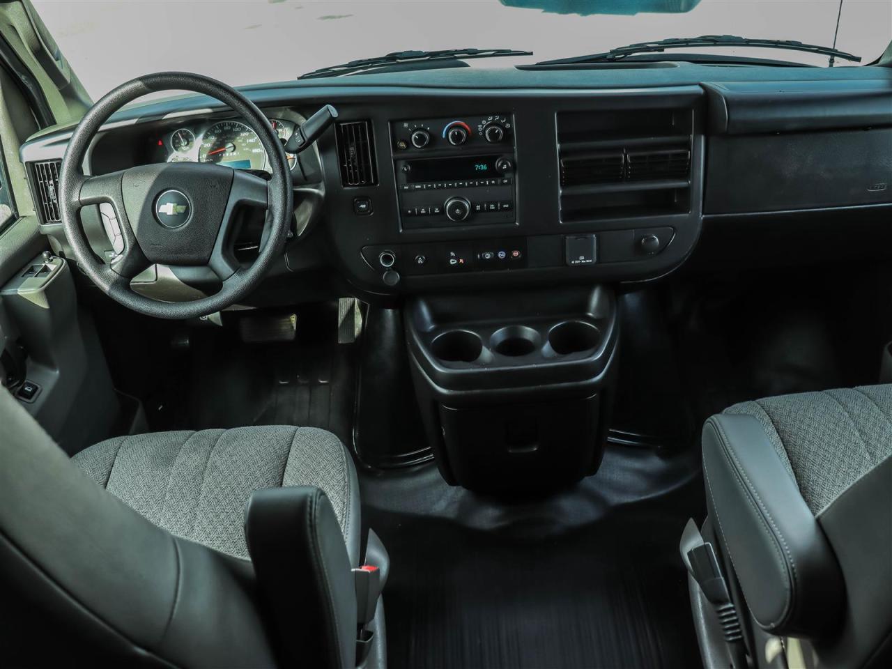 2024 Chevrolet Express 1 Ton Photo