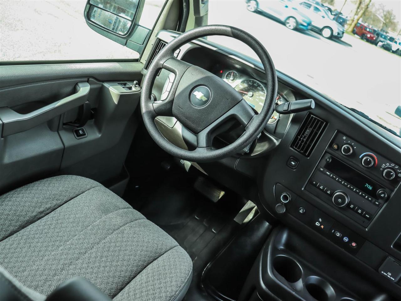 2024 Chevrolet Express 1 Ton Photo