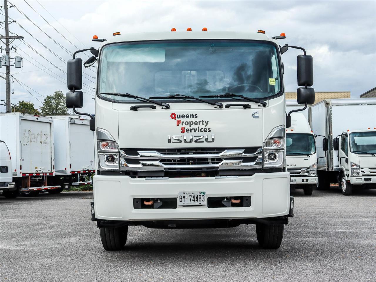 2022 Isuzu FVR - Photo