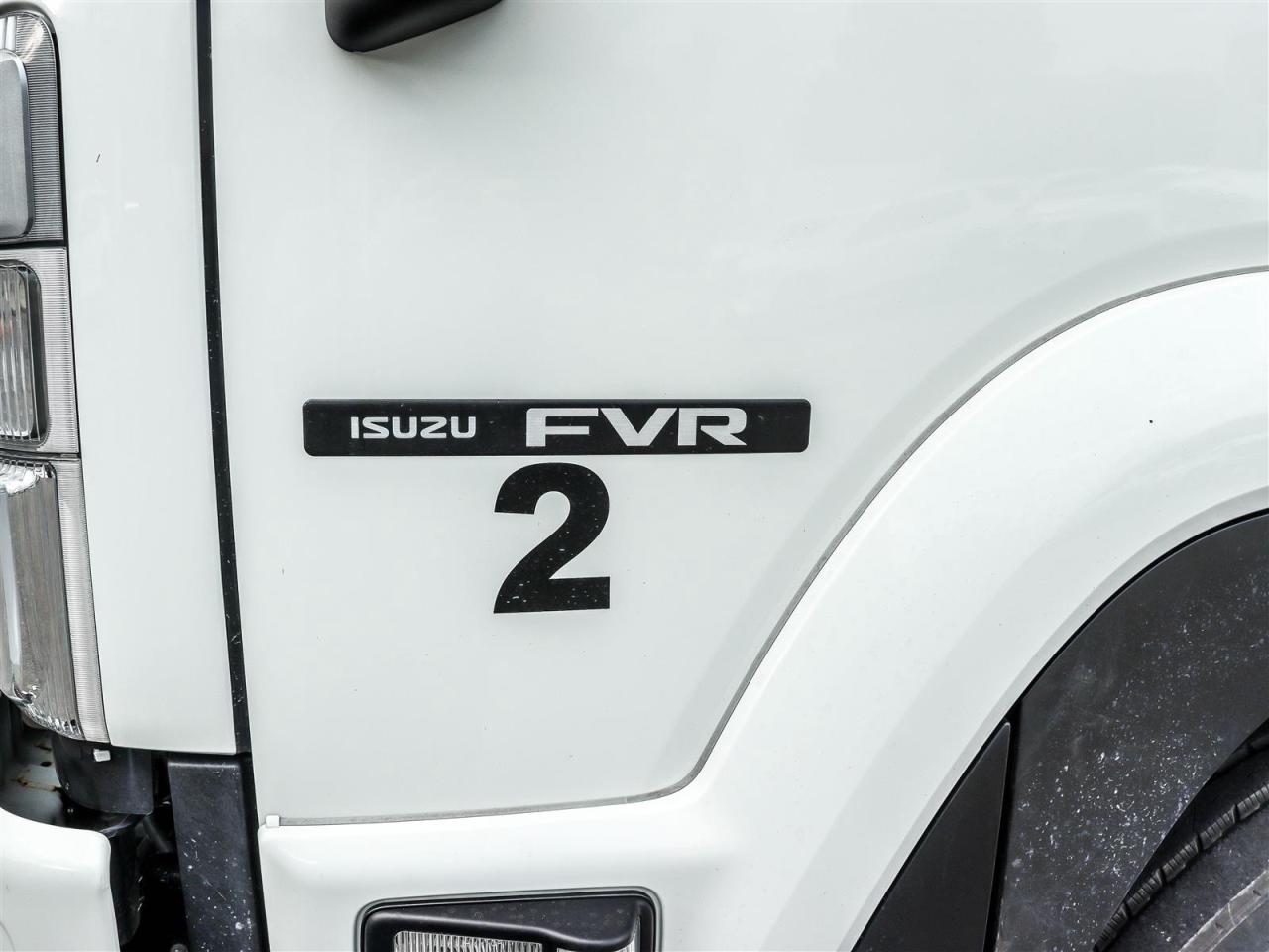 2022 Isuzu FVR - Photo