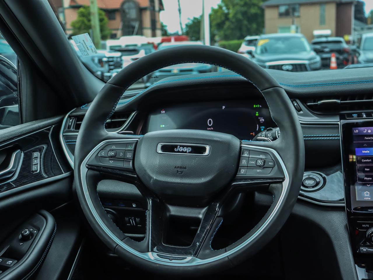 2022 Jeep Grand Cherokee 4xe Trailhawk 4xe Photo