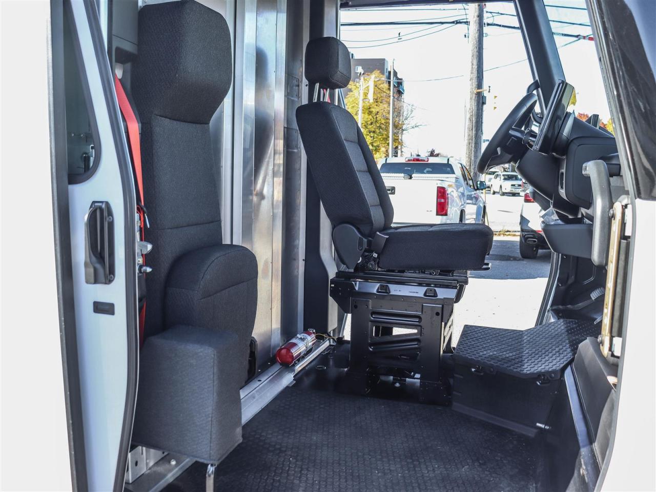 2025 Chevrolet BRIGHTDROP 600 AWD low range Photo