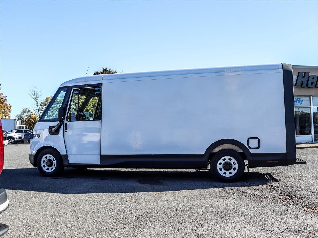 2025 Chevrolet BRIGHTDROP 600 AWD low range LEASE only Photo4