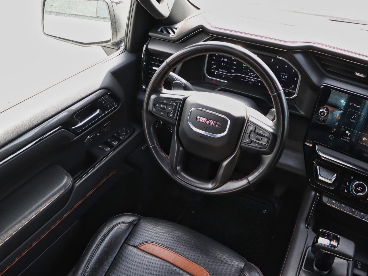 2023 GMC Sierra 1500 AT4 CREW CAB 4WD Photo